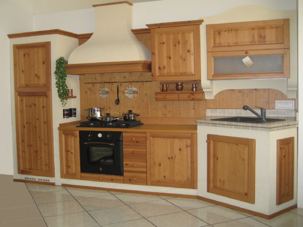 Cucina rustica: legno, materiali naturali Pavimento soggiorno cucina rustiche