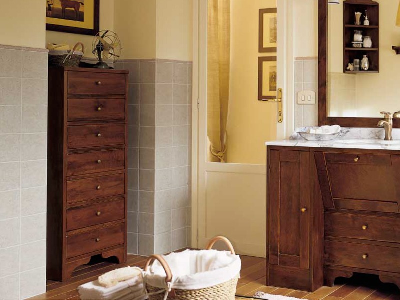 Mobili bagno rustico: legno, ferro battuto Mobili rustici in legno